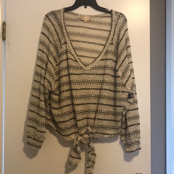 Knitted Slouchy Sweater - Picture 1 of 4